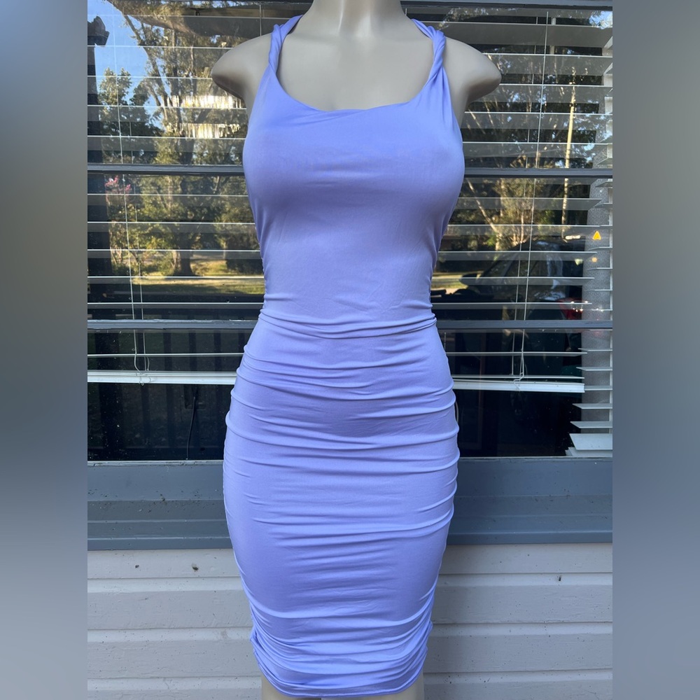 Elegant Lavender Sleeveless Dress